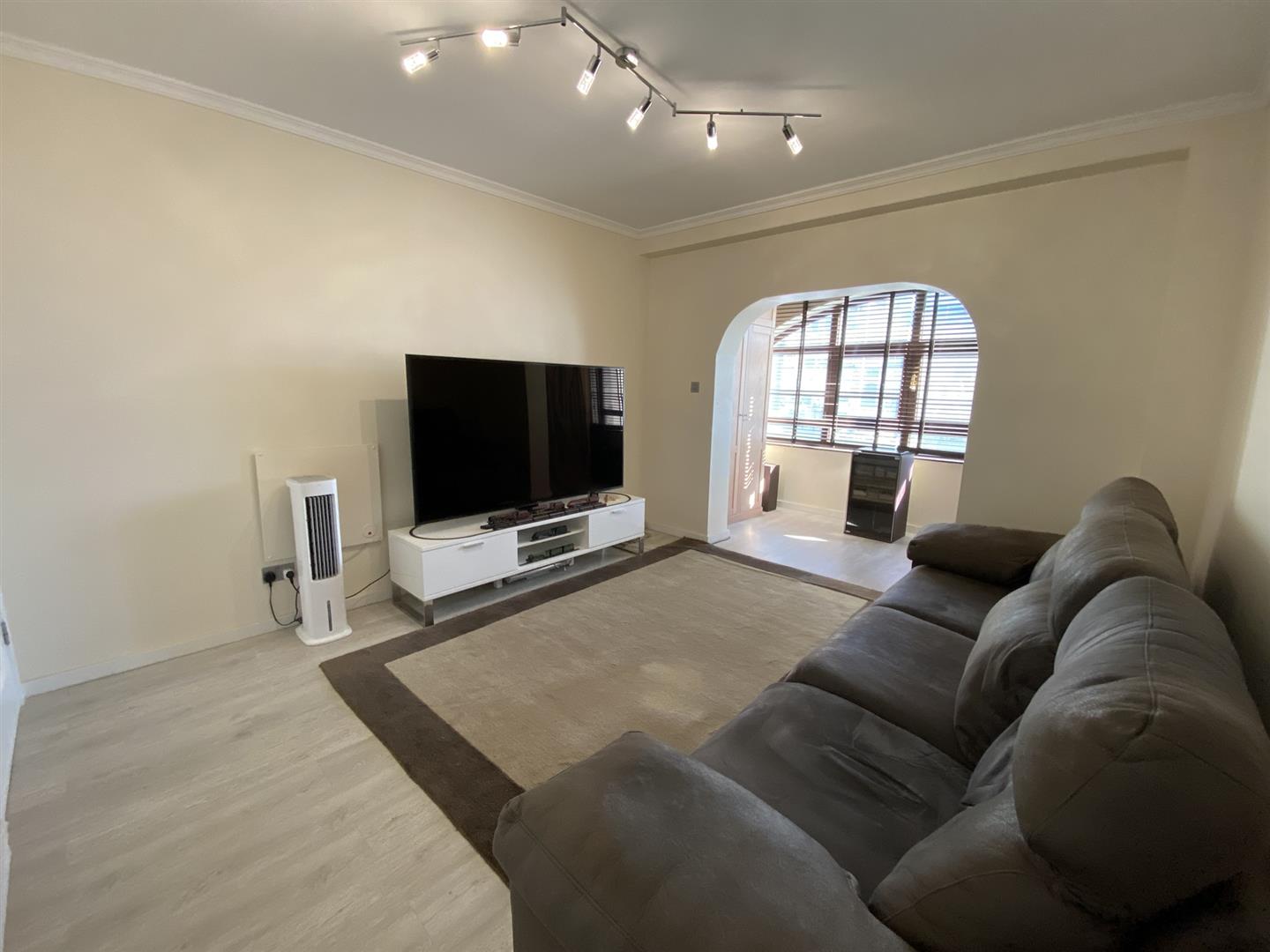 Image of Apartment - 5 Bedrooms - 3 Bathrooms for Sale in Marina Bay-Gibraltar, Image 19